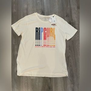 Ripcurl New With Tags Tshirt size Large